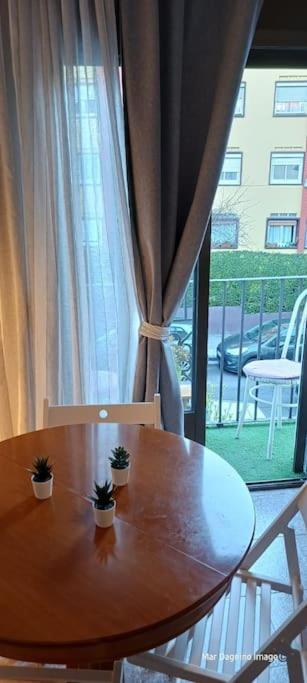 Apartamento Turistico Zaragoza Exterior photo